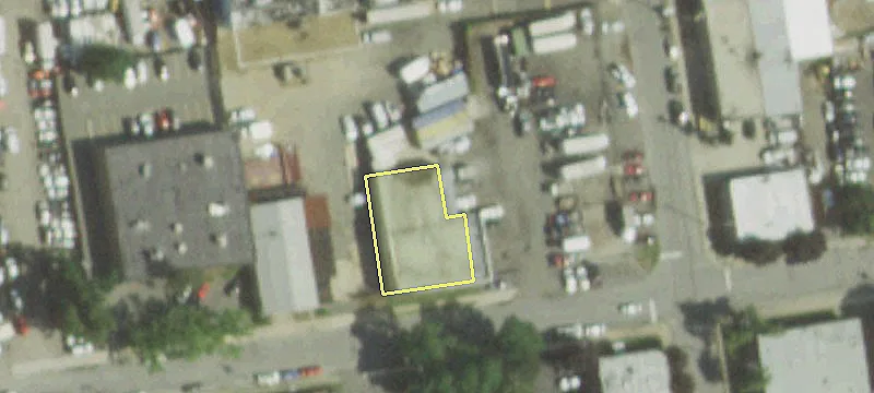 55 Ralph Ave