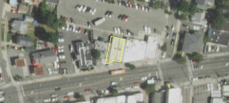 1316 Hempstead Tpke