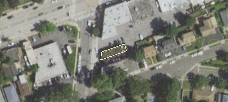 12-14 Unqua Rd