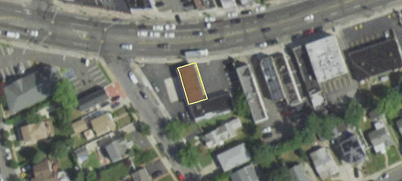 185 Merrick Rd