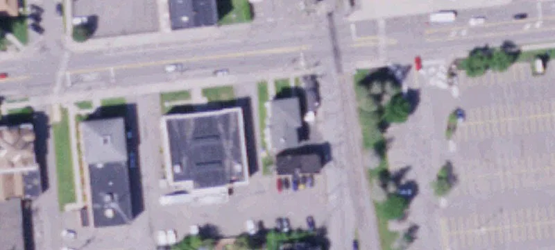 24 Main St