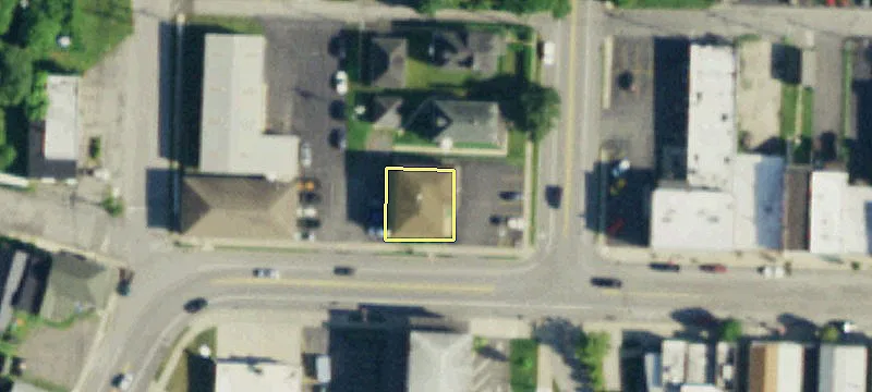 16 Main St