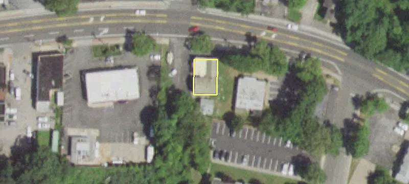 1440 Montauk Hwy