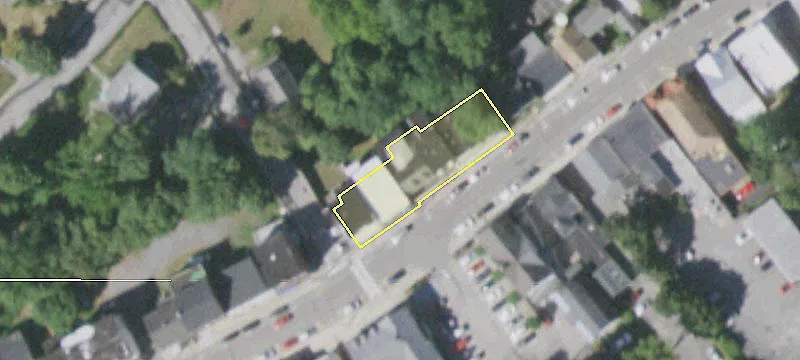 284 Main St