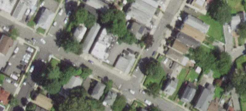 129 6th St