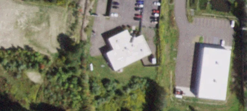 68 Commercial Dr