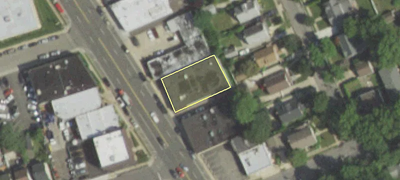 178 Herricks Rd