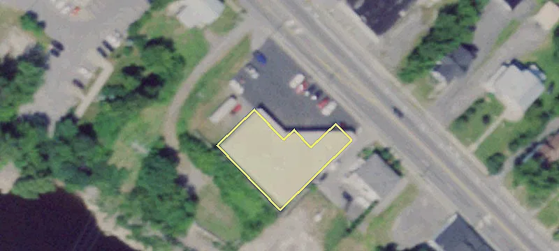 557 Main St