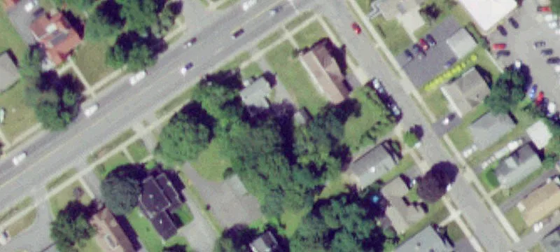 2807 Genesee St