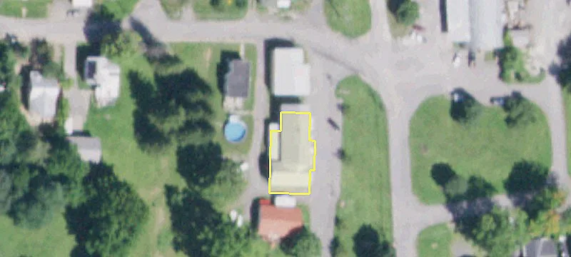 143 Railroad Ave