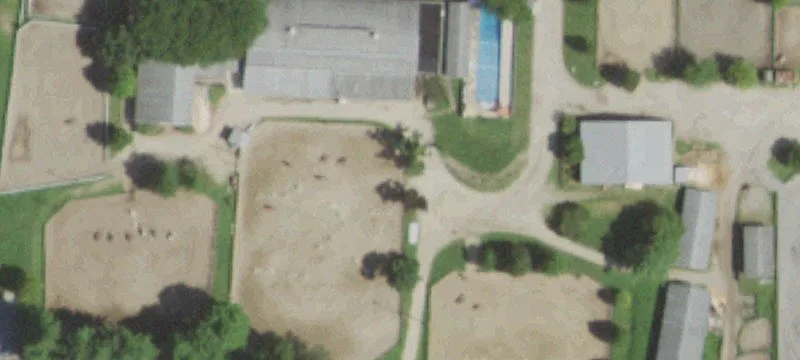 250 Round Swamp Rd