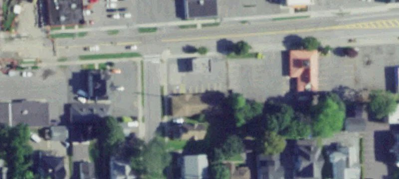 230 Un St