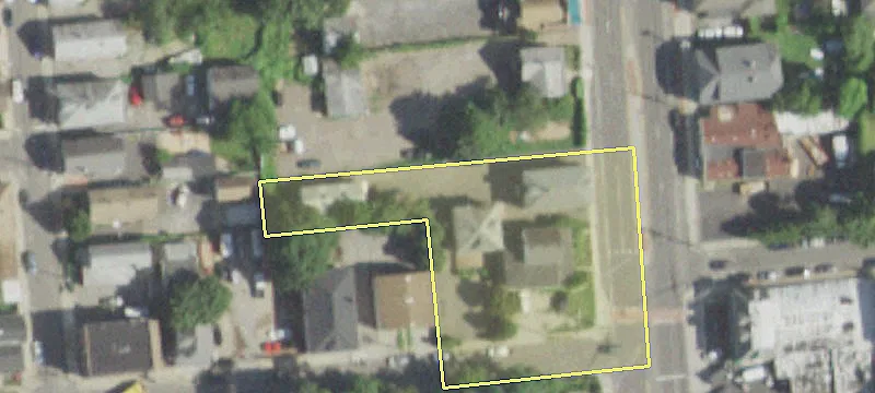 52 Cedar Swamp Rd