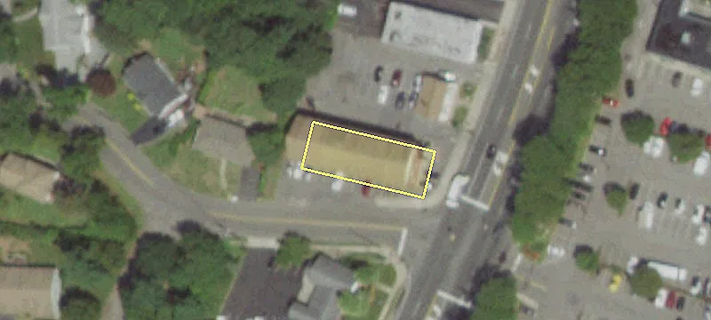 145 Commack Rd
