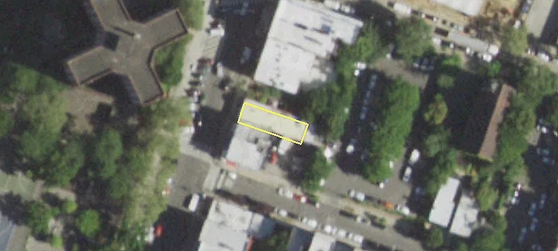 722 Courtlandt Ave
