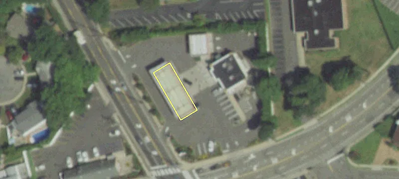 40 Hicksville Rd
