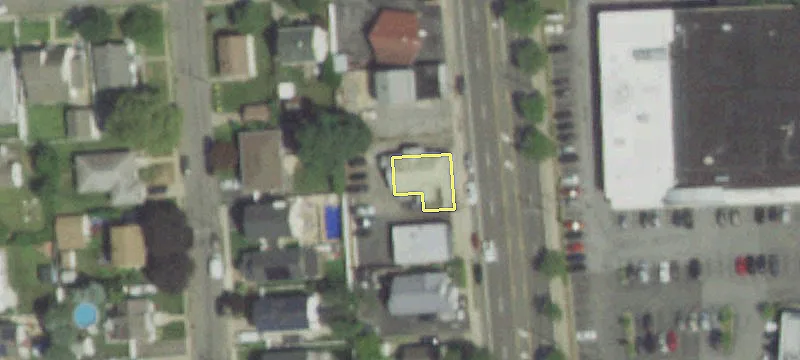 537-541 Stewart Ave