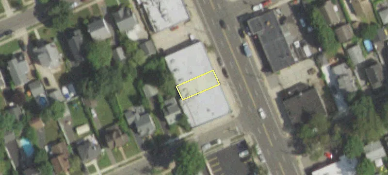 415 Willis Ave, Unit 423