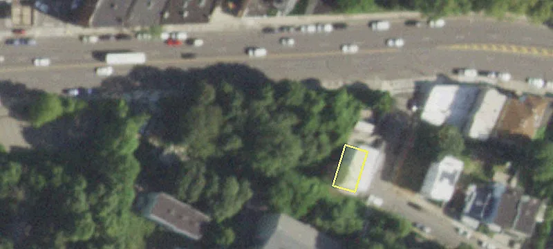 142 Yonkers Ave