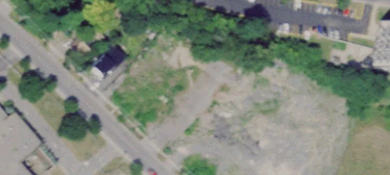 202 Main Ave