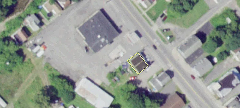 129 Main St