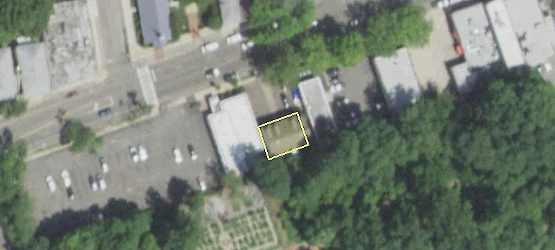 38-40 Manorhaven Blvd