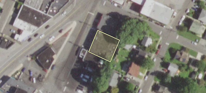 44 Central Ave