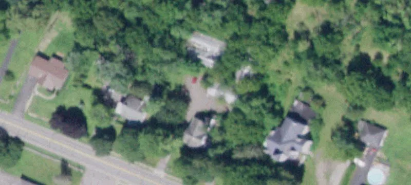 136 Grand St