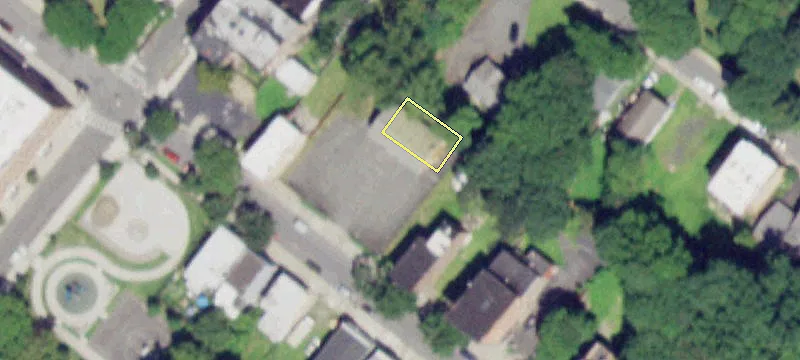 39 2nd St