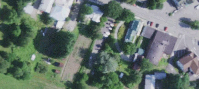 96 Riverside Dr
