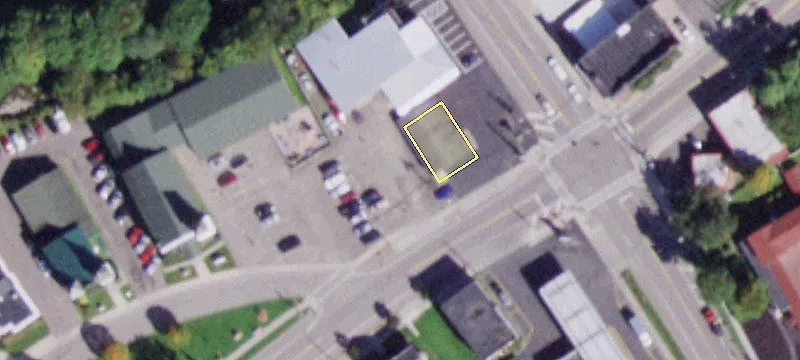 7 Main St