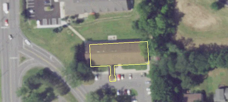 99 Deerfield Rd