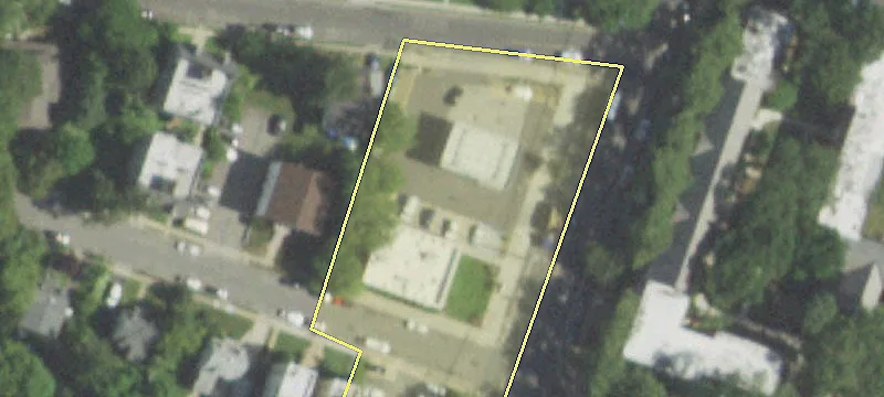 2350 Grand Ave