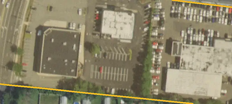 2474 Hempstead Tpke