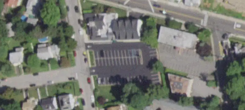 64 Ashford Ave
