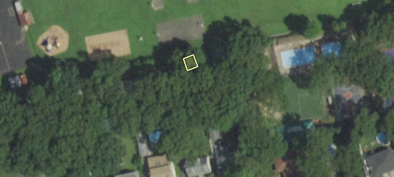 1075 Merrick Ave