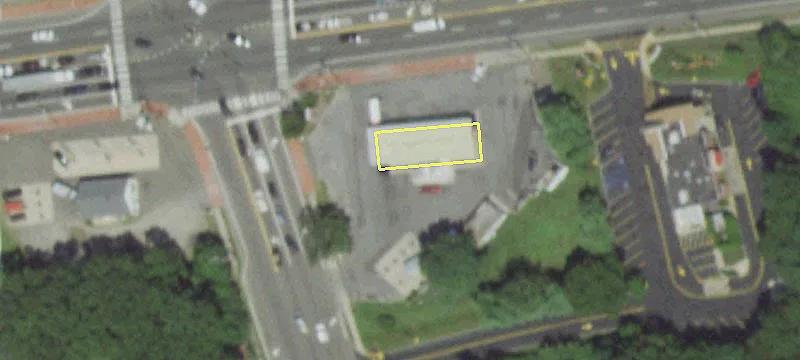 370 Rte 25a