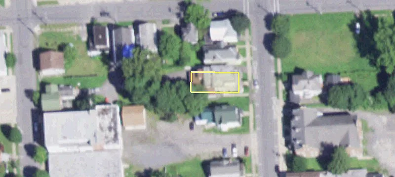 21 Perry St