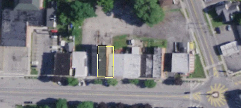 3113 Main St