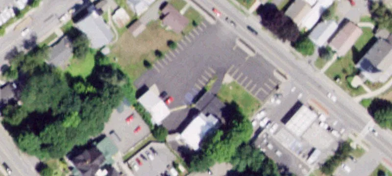 3809 Main St