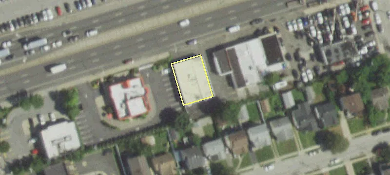 411-413 Sunrise Hwy
