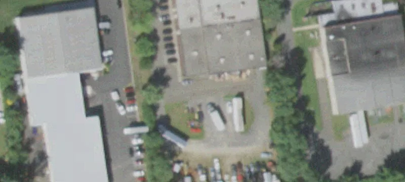 15 Holt Dr