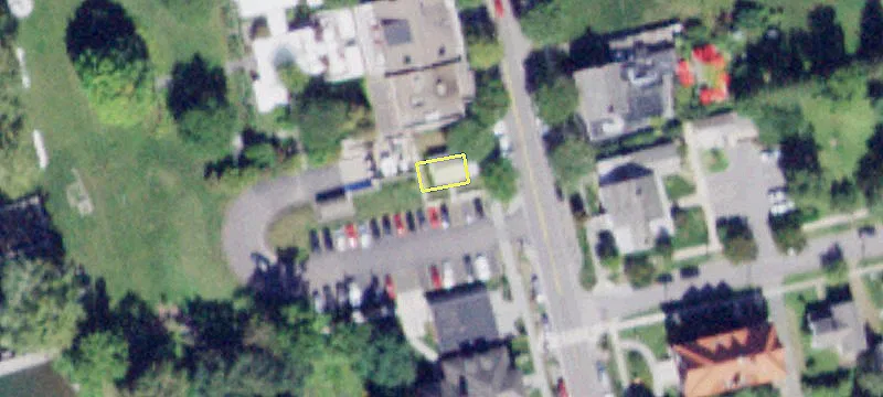 381 Main St