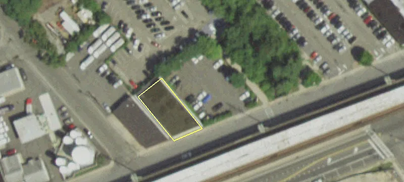 98 Hoffman Ave