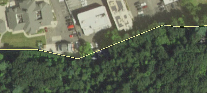 150 Woodbury Rd