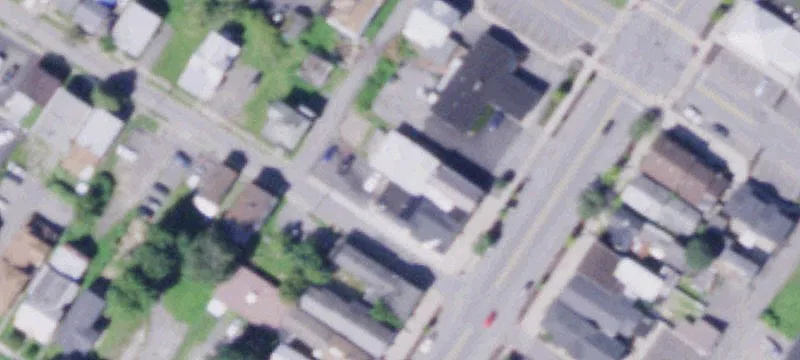 415 James St