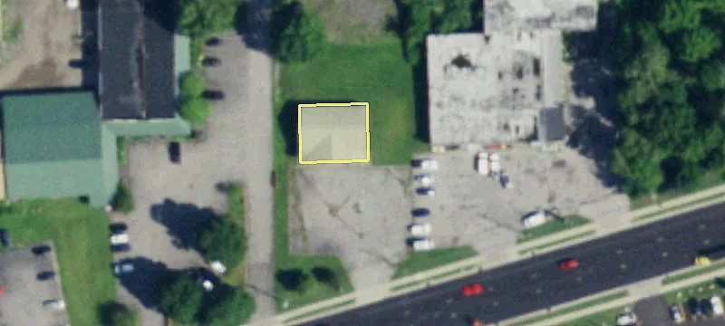 10000 Main St