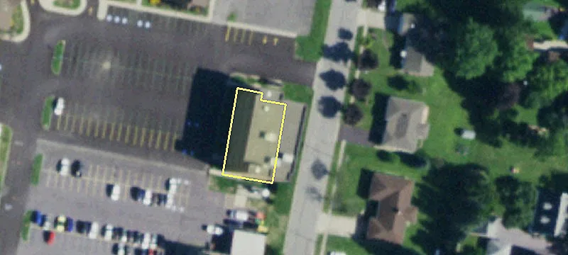 33 Chandler Ave