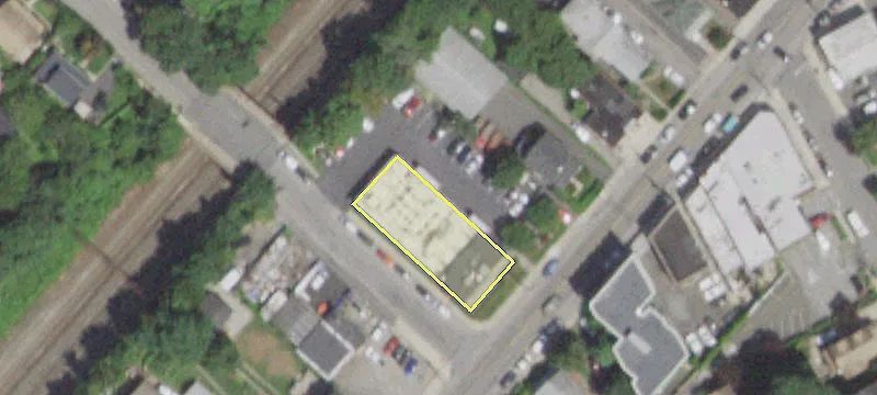 500 Halstead Ave