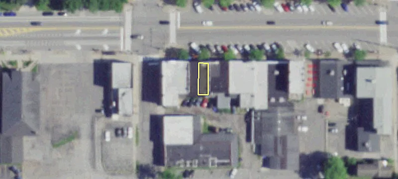 208 Main St
